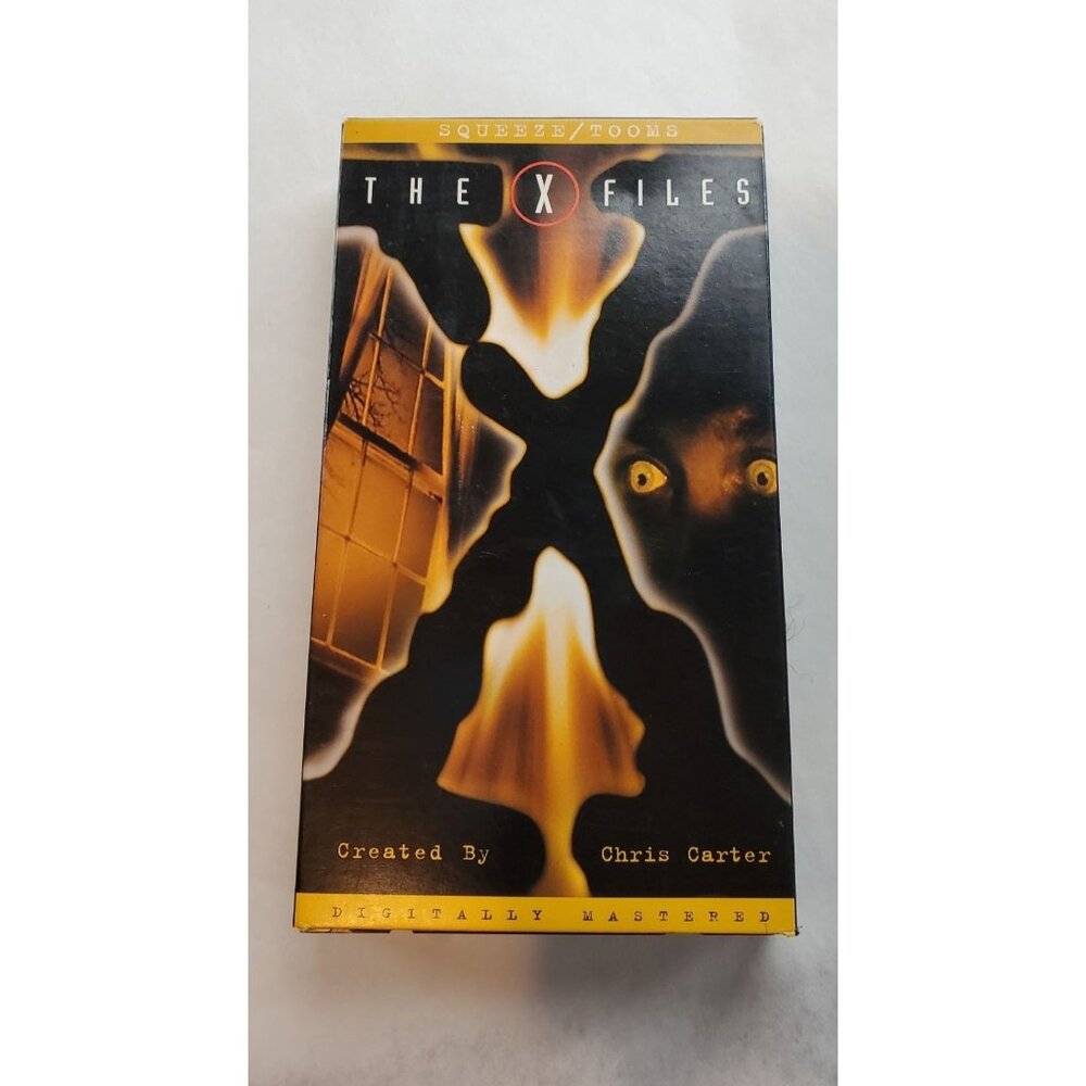 The X Files: Squeeze / Tooms - VHS Tape 1993 - Chris Carter